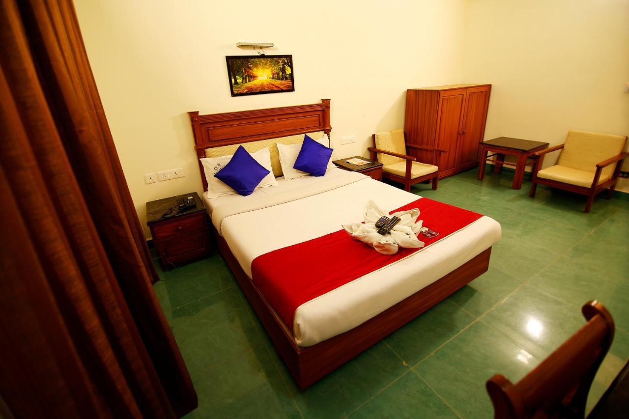 Del-679 Hotell Munnar Exteriör bild