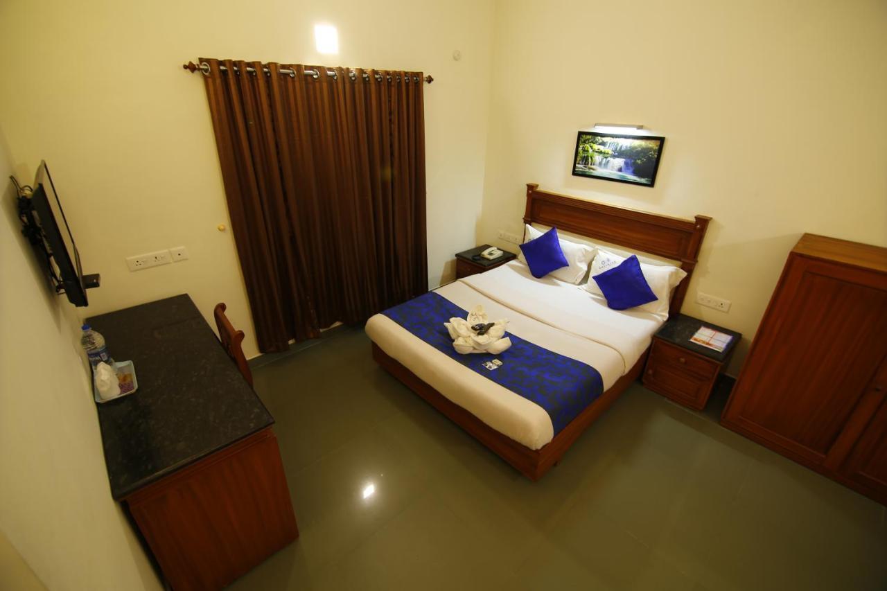 Del-679 Hotell Munnar Exteriör bild